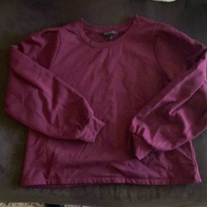 Puff sleeve cropped sweatshirt